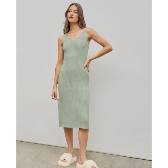Cider Women's V-Neck Backless Knitted Midi Dress Sleeveless Pale Green Small NWT - Picture 1 of 7